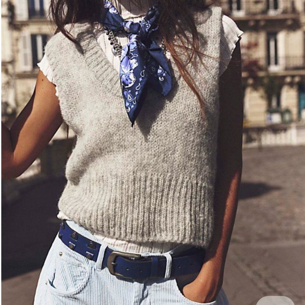 Womens Abercrombie Gray Sweater Vest • Small • Preppy Layering • Varsity • Y2K - Picture 5 of 16
